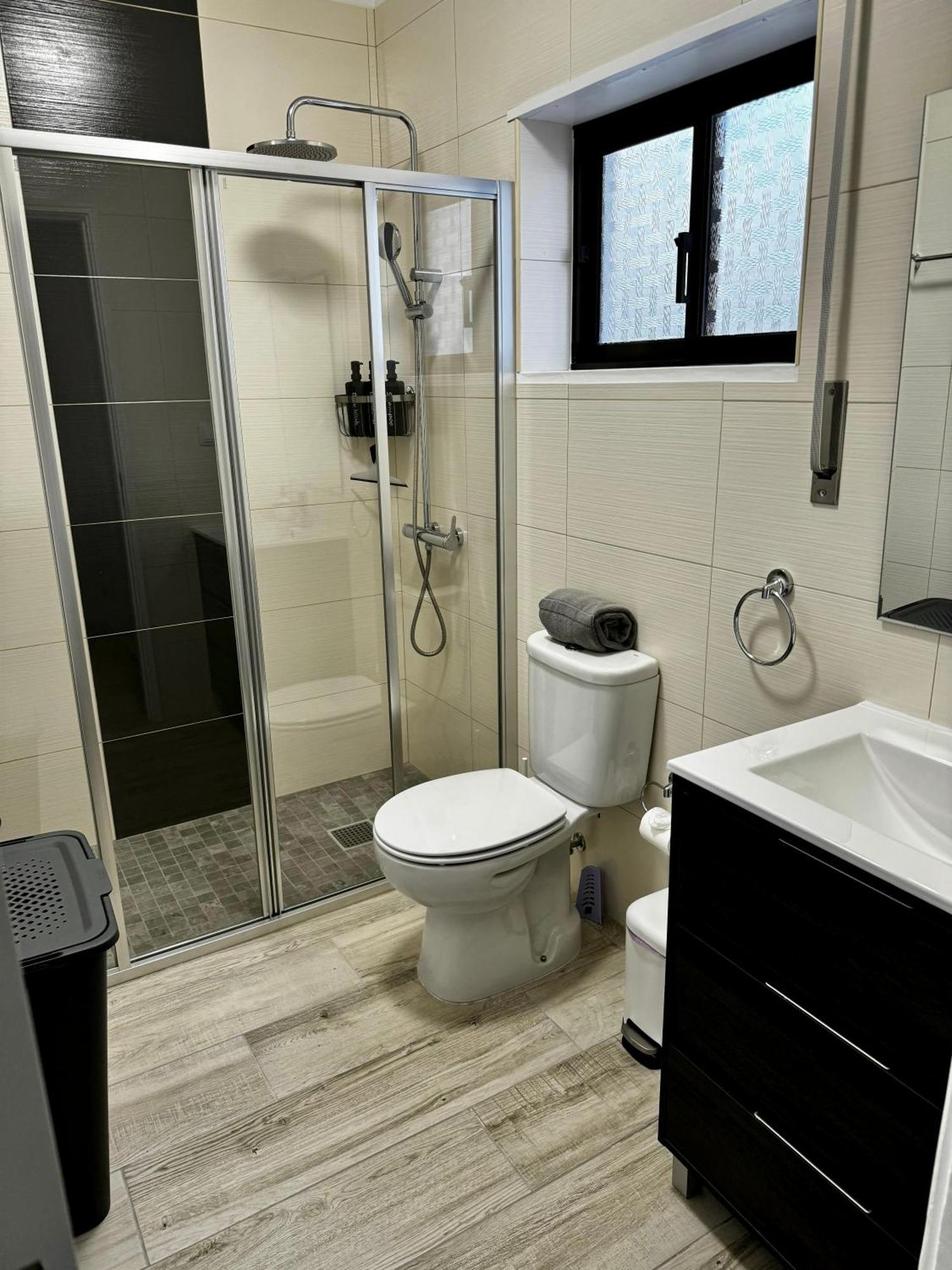 Princess Retreat Beautiful Modern Aprt 2 Min Walk From Quarteira Beach Buitenkant foto