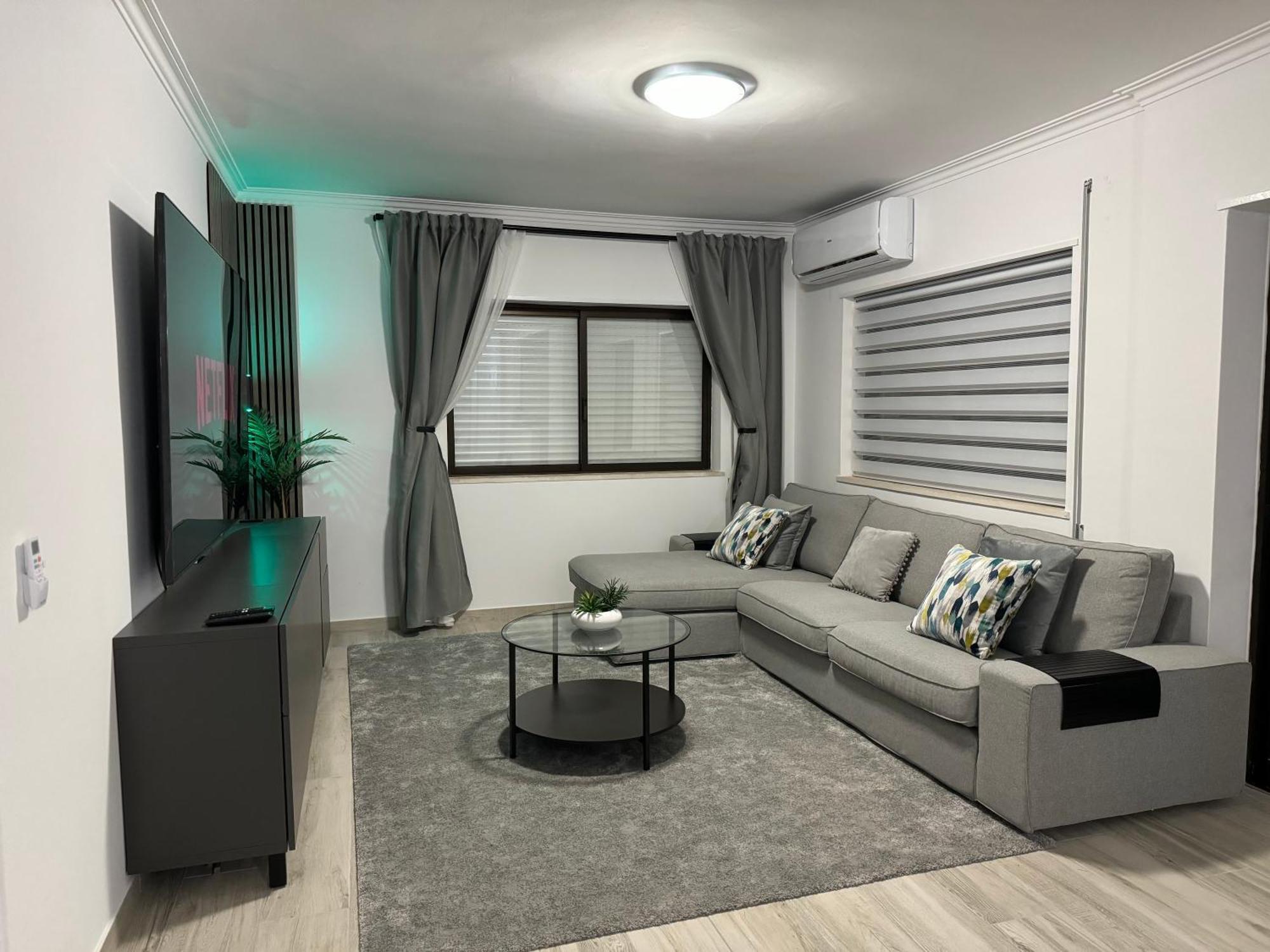 Princess Retreat Beautiful Modern Aprt 2 Min Walk From Quarteira Beach Buitenkant foto