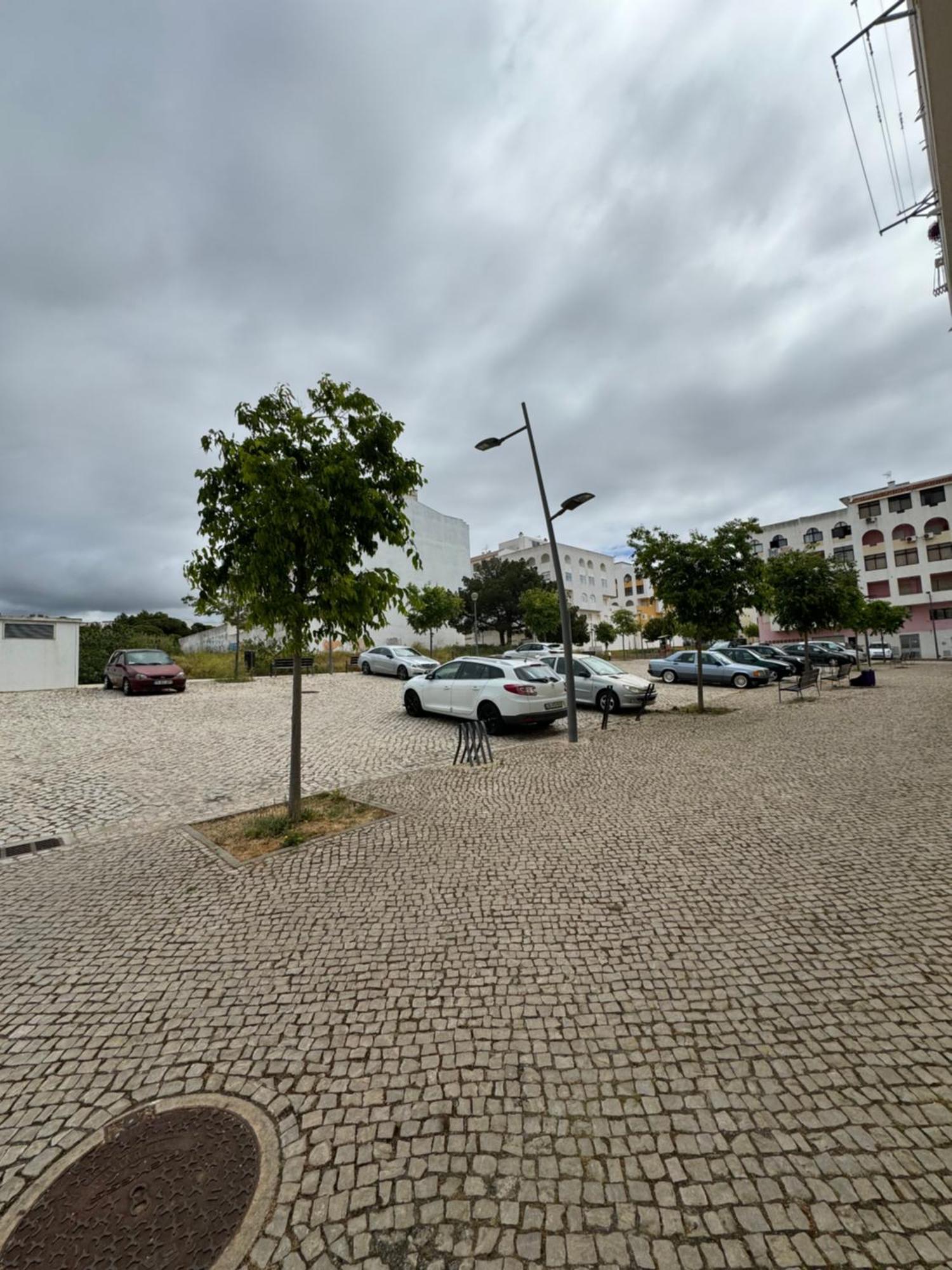 Princess Retreat Beautiful Modern Aprt 2 Min Walk From Quarteira Beach Buitenkant foto