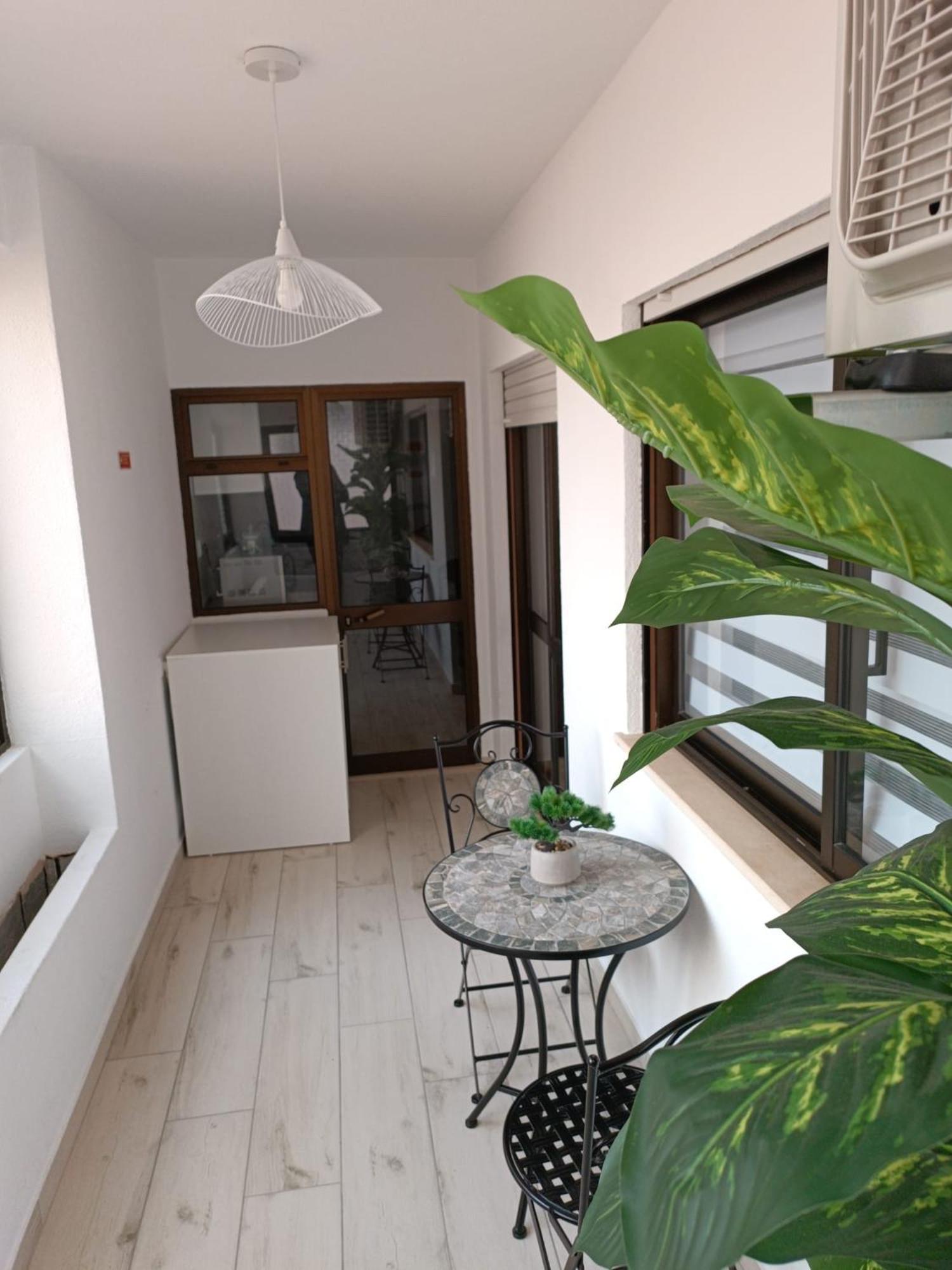 Princess Retreat Beautiful Modern Aprt 2 Min Walk From Quarteira Beach Buitenkant foto